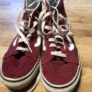 Maroon high top vans!